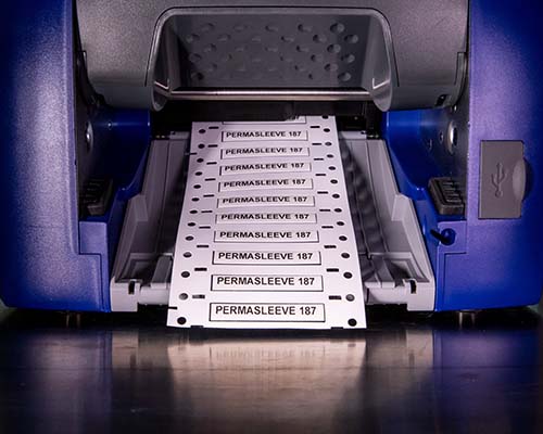 Une série de manchons imprimés sur l’imprimante i5300.